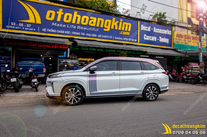 Tem Xe Toyota Veloz - TVE010
