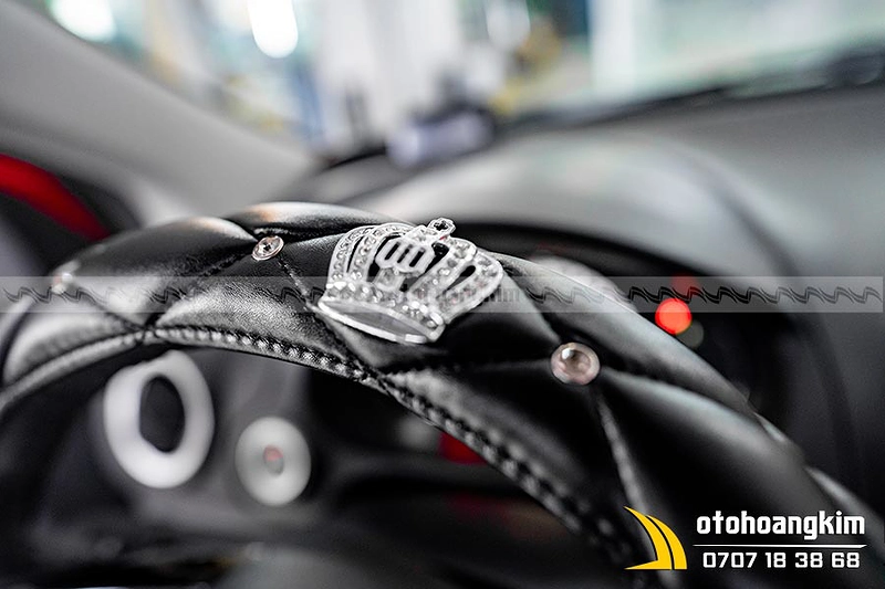 Bọc vô lăng Mitsubishi Attrage