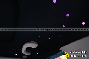 Trần sao rơi Hyundai Accent 2022