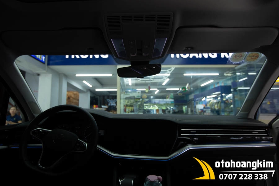 Dán Phim Cách Nhiệt 3M IR50 Xe Touareg  - Ảnh 1