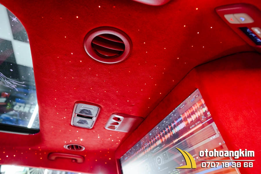 Bọc La Phông Trần Da Lộn 7 Chỗ Cho Xe Kia Carnival - Ảnh 3