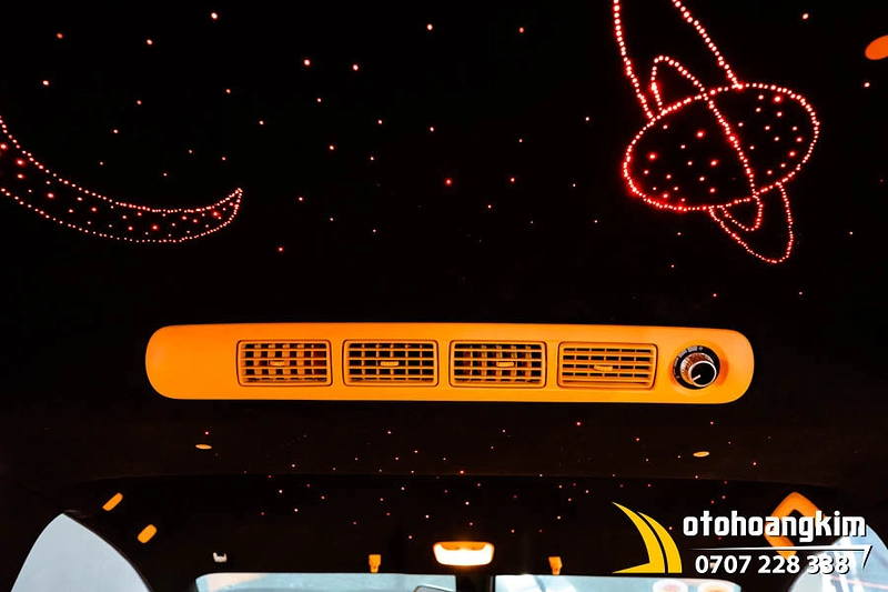 Bọc Trần Da Lộn Và Trần Sao Rơi Xe Mitsubishi Xpander