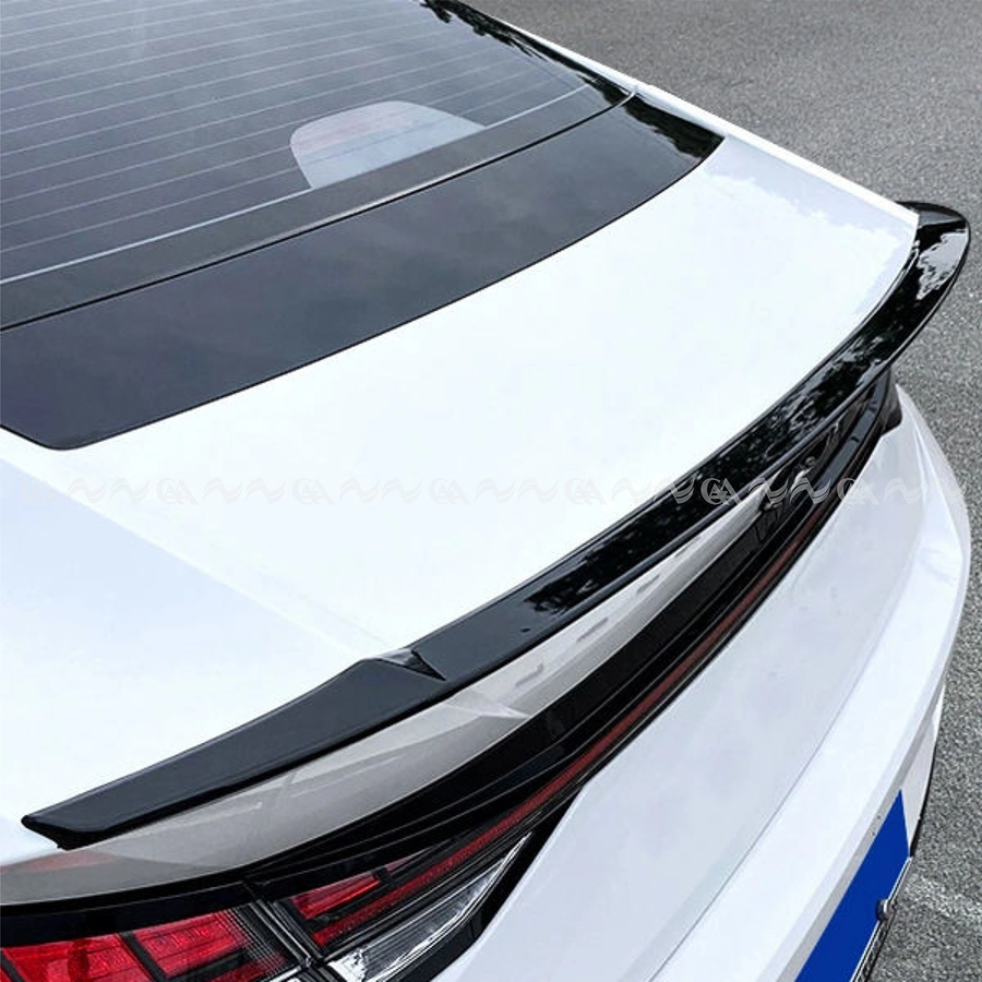 Đuôi cá Elantra 2023+ thấp đen - Ảnh 3