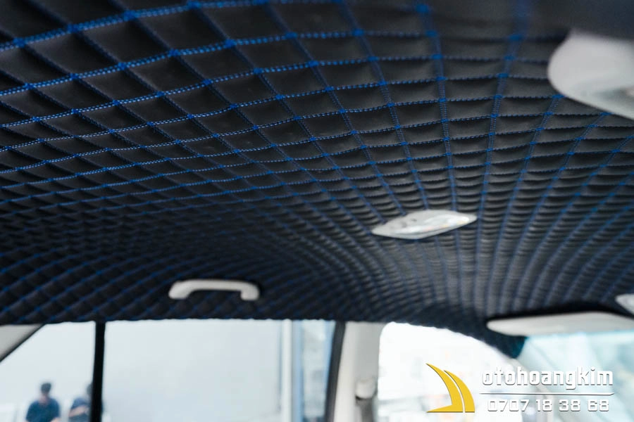 Bọc La Phông Trần 5D Cho Xe 7 Chỗ - Ảnh 5