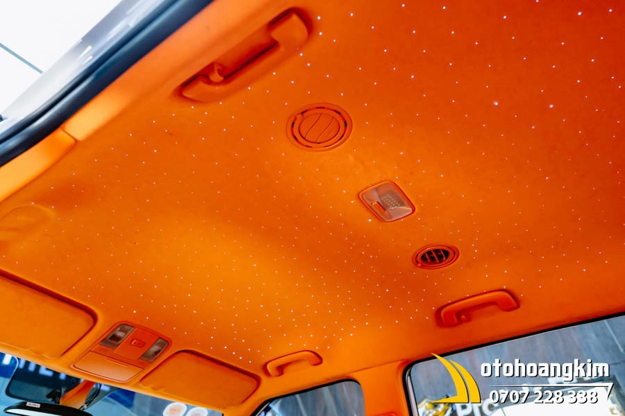 Kia Carens Bọc Trần Da Lộn Và Trần Sao Rơi - Ảnh 3