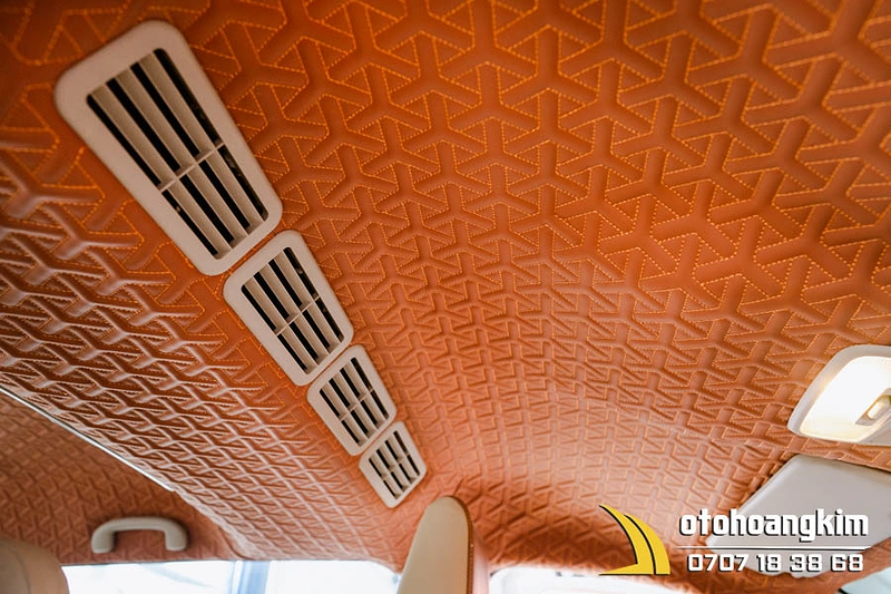 Bọc Trần La Phông 5D 7 Chỗ Màu Cam Hiện Đại