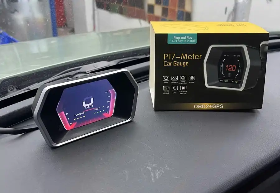 Màn hình Hud P17 Vinfast (xe điện) - Ảnh 1