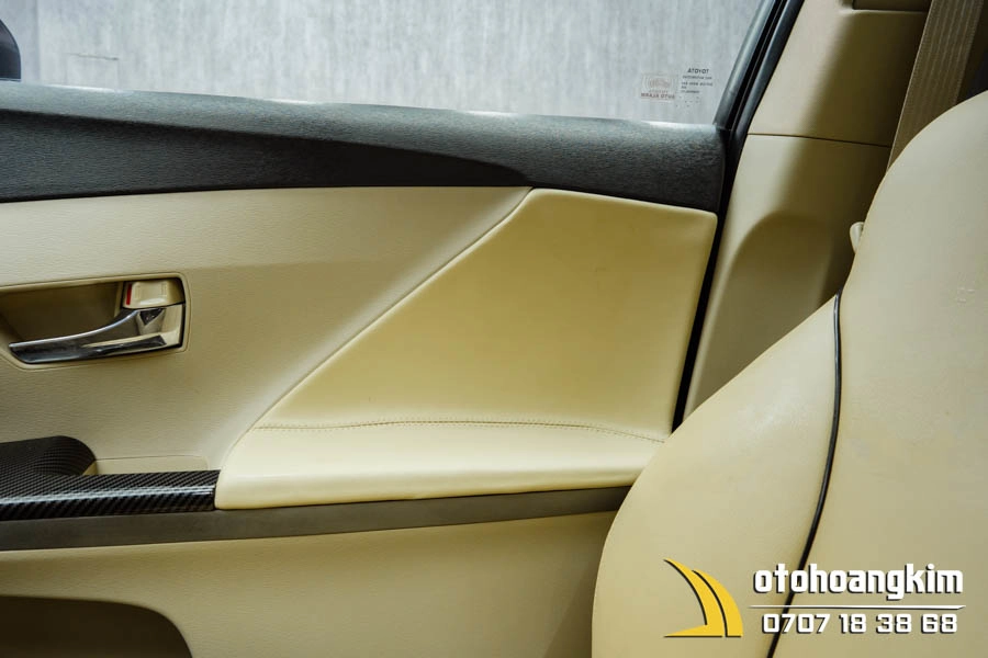 Bọc da tapi Toyota Venza - Ảnh 3