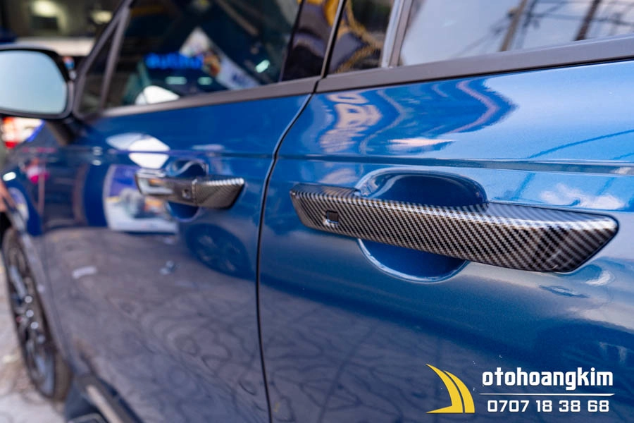 Tay cửa Kia Carnival 2022 cacbon - Ảnh 1