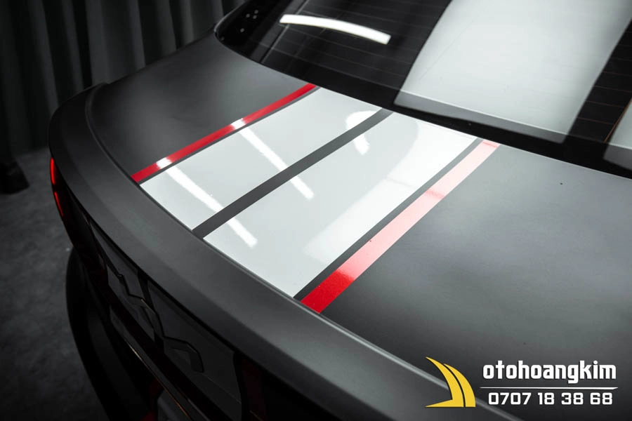 Wrap Đổi Màu Kết Hợp Tem Dọc Cho Xe KIA K3 - Ảnh 2