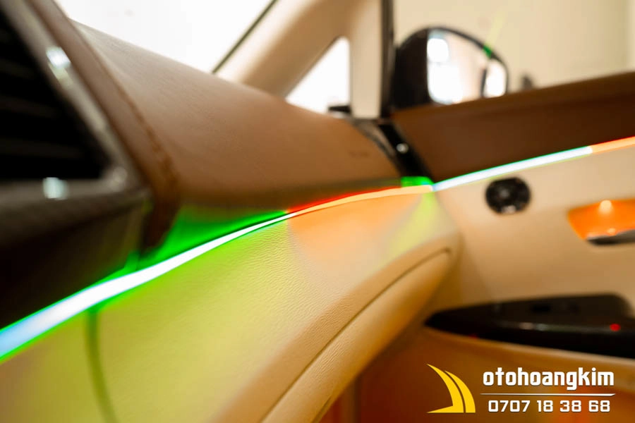 Led Nội Thất Xe Toyota Venza Kiểu Ma Trận Ambient Cao Cấp - Ảnh 3