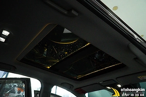 Led trần Starlight UV Kia Sorento 2021 sang trọng, đẳng cấp