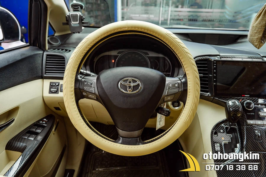 Bọc Vô Lăng Màu Kem Cho Toyota Venza - Ảnh 1