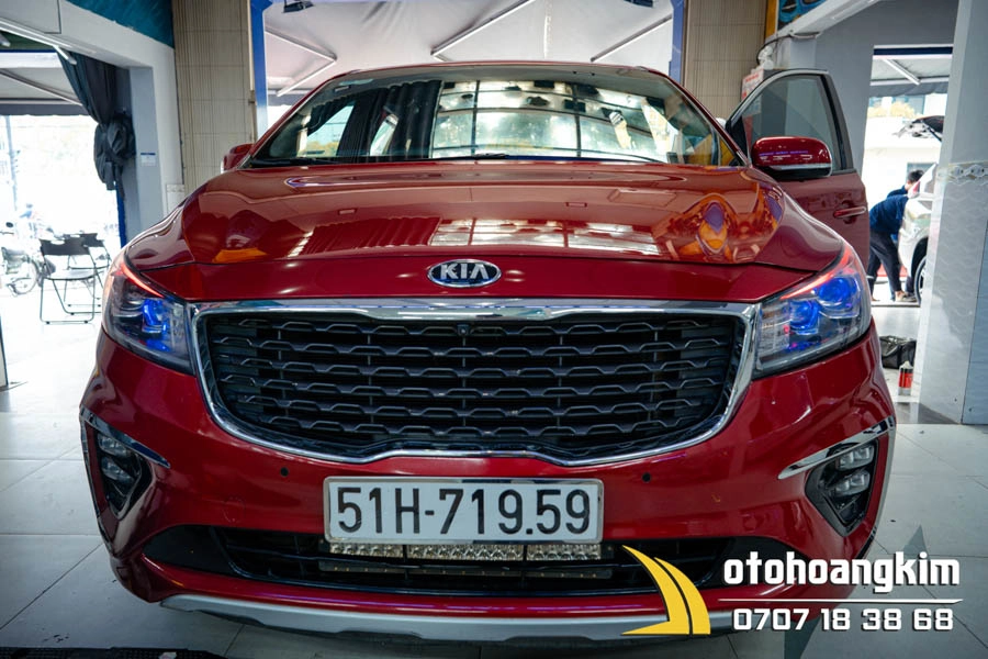 Độ bi led xe Kia Sedona siêu sáng, tăng thẩm mỹ cho xe - Ảnh 1