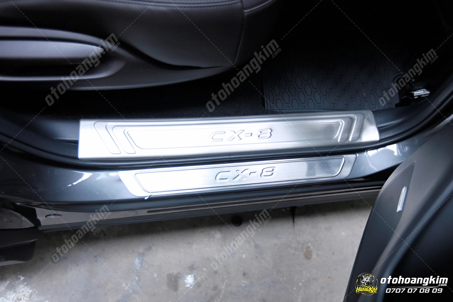 Nẹp bước chân trong Mazda Cx8 [2018-2020] - Ảnh 4