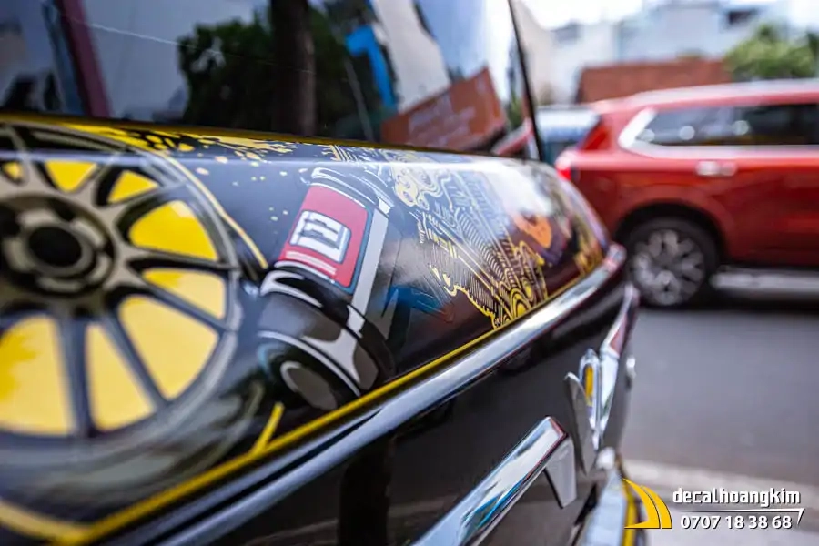 Tem xe Vinfast VF3 - Mẫu tem UV phong cách nghệ thuật - Ảnh 5