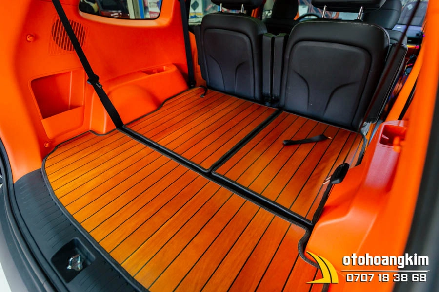 Đổi Màu Nội Thất Hyundai Custin Màu Cam - Ảnh 3