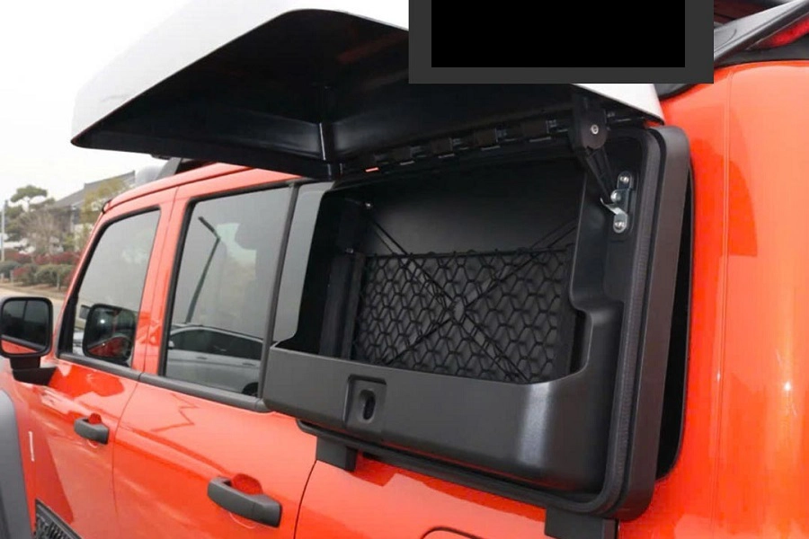 Hộp Đựng Đồ Hông Xe VF3 Màu Bạc - Ảnh 1