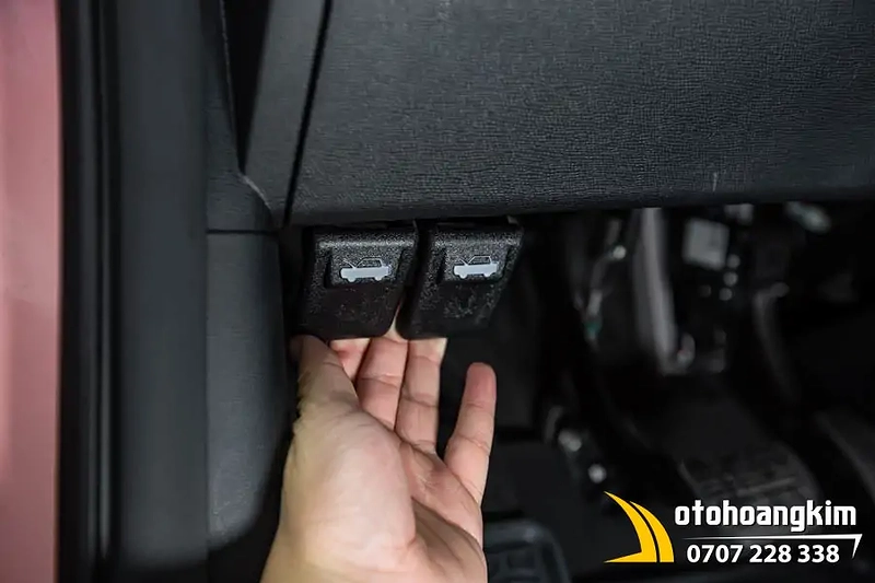 Cốp trước VF3 Ezcop (khóa cơ + ty capo)