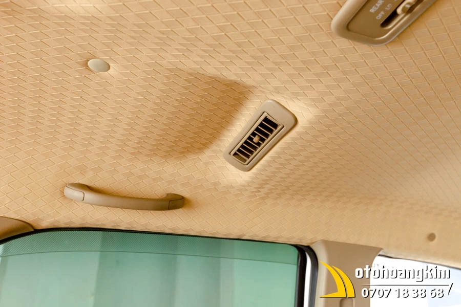 Bọc Trần 8D Xe Innova - Ảnh 4