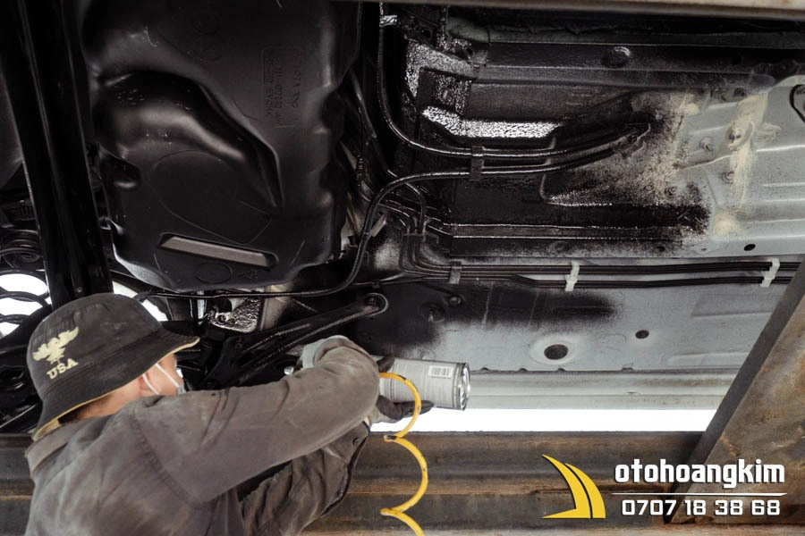 Phủ Gầm Xe Hyundai Santafe - Ảnh 4