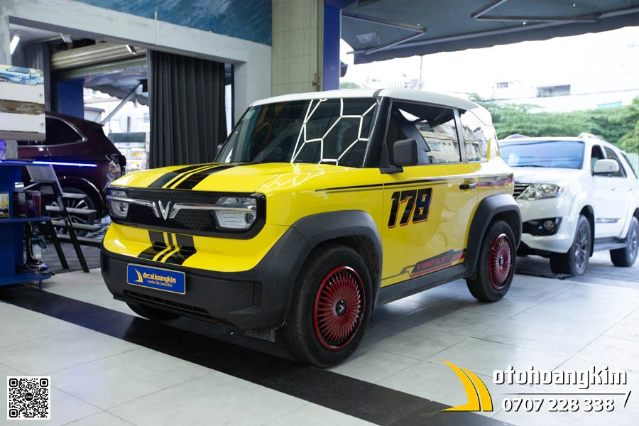 Tem xe Vinfast VF3 - Phong cách thể thao cá tính số 178 - Ảnh 2