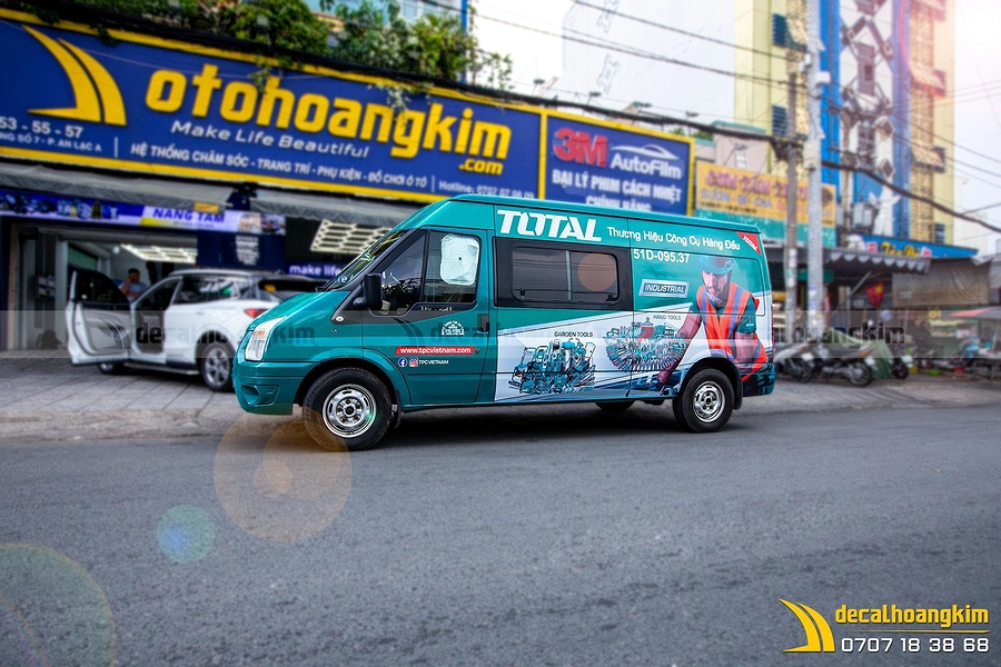 Dán Quảng Cáo Trên Xe Ô Tô - DQC334 - Ảnh 1