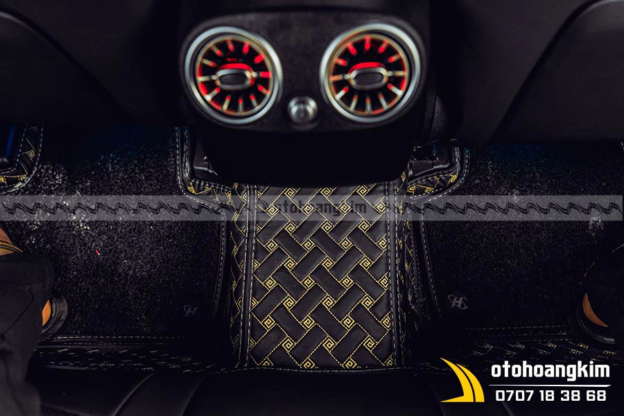 Thảm Sàn Mercedes GLC 200 Loại 5D Màu Đen Chỉ Vàng - Ảnh 1
