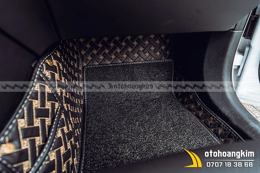 Thảm Sàn Mercedes GLC 200 Loại 5D Màu Đen Chỉ Vàng - Ảnh 4