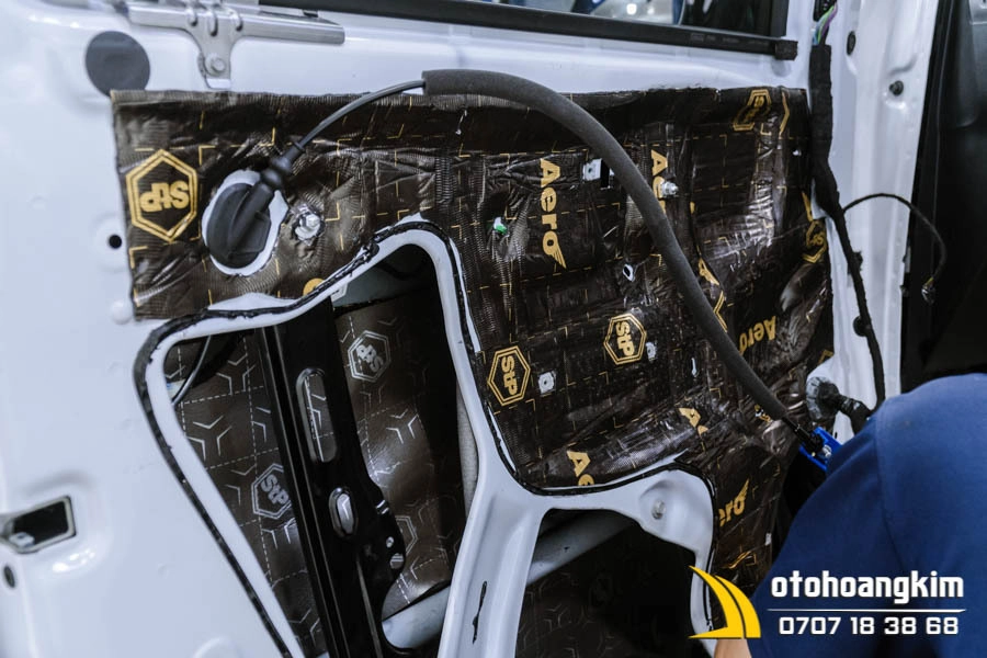 Cách Âm Chống Ồn STP Aero Bulkpack Full Xe Ranger Raptor - Ảnh 4