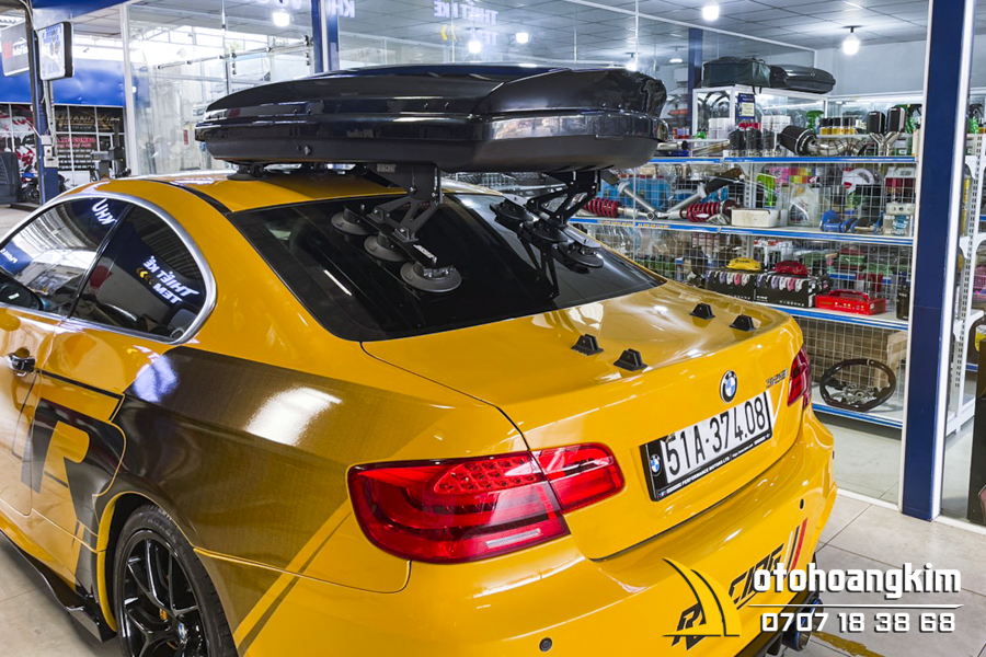 Hộp Đựng Đồ Trên Nóc Xe Hãng Shiturui 700L Đen - Ảnh 1