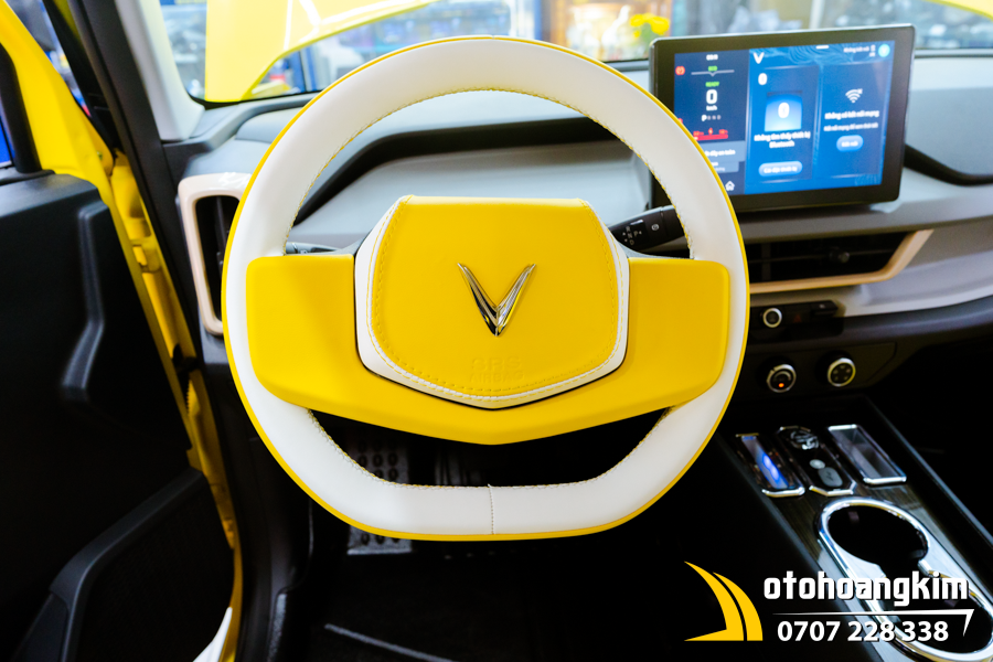 VF3 May Bọc Da Vô Lăng Vàng - Trắng - Ảnh 1