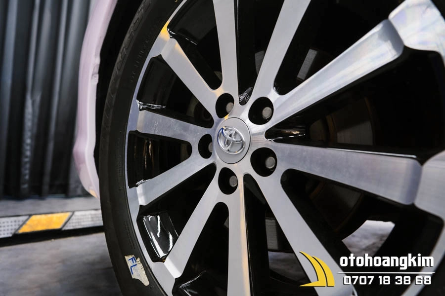 Sơn Mâm Ô Tô Xe Toyota Venza Theo Yêu Cầu - Ảnh 1