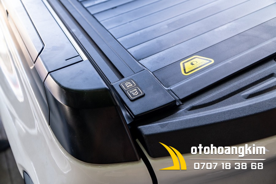 Nắp Thùng Cuộn Điện Option 4x4 Ranger Stormtrack 2022 - Ảnh 6