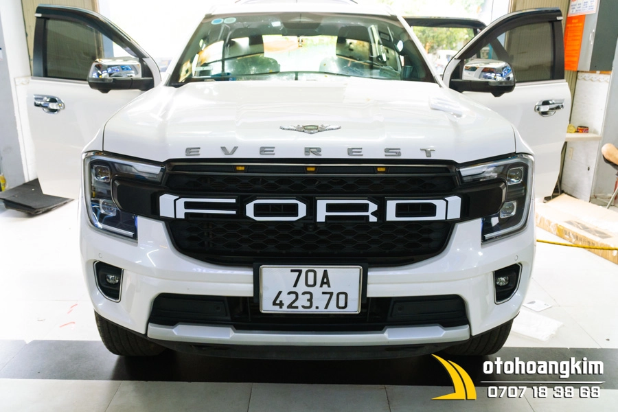 Mặt Ca Lăng Ford Ranger 2022 Có LED - Ảnh 3