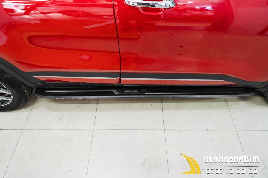 Bậc Lên Xuống Cơ Kia Seltos 2020 mẫu đúc - Ảnh 3
