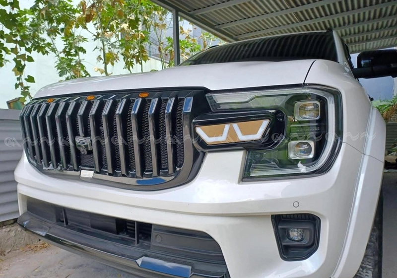 Mặt ca lăng Ranger / Everest 2022 Victor có led mẫu 3