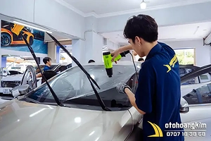 dan-phim-cach-nhiet-binh-duong--uy-tin-den-tu-o-to-hoang-kim