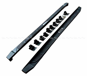  Bậc lên xuống cơ Innova 2023 mẫu nhập