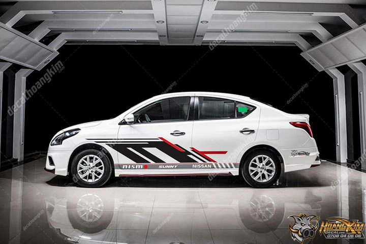 Tem Xe Nissan Sunny - NSU007