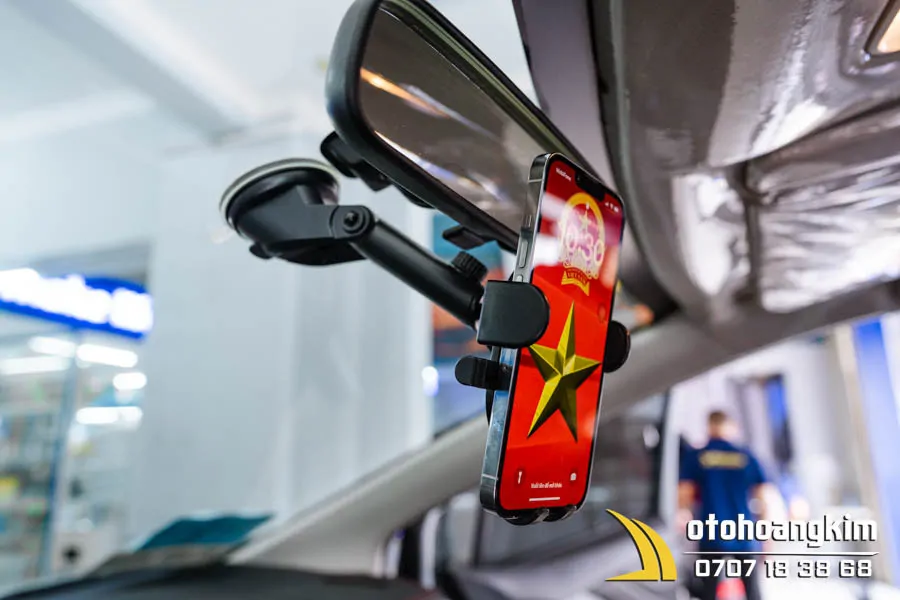 Giá đỡ điện thoại loại hít kính silicon - Ảnh 2