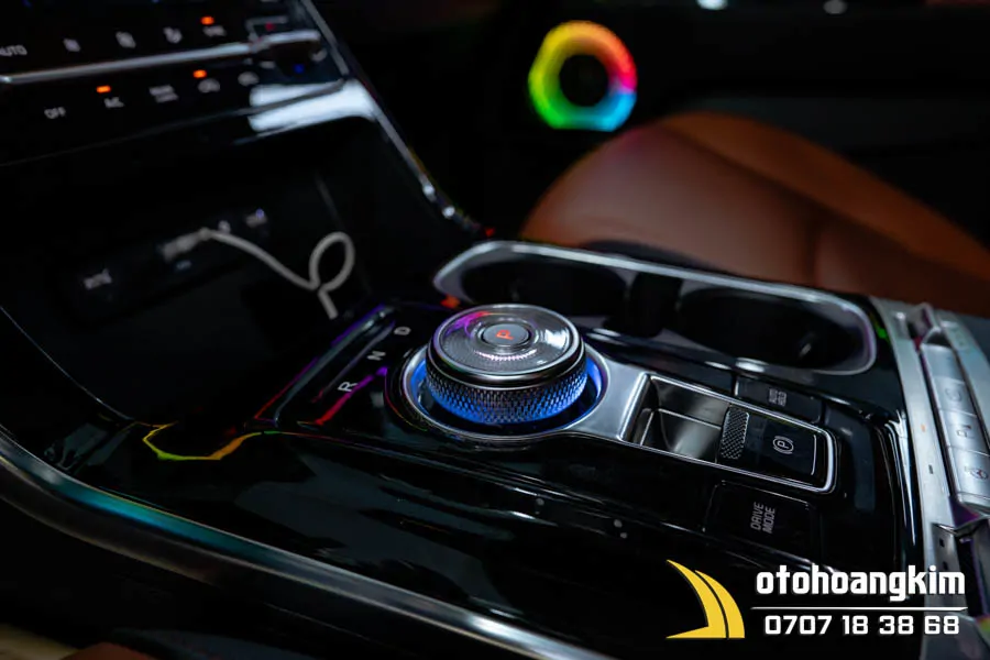 Đèn Led Nội Thất Có Núm Điều Khiển Cho Xe Kia Carnival - Ảnh 3