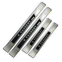 Nẹp Bước Chân Ngoài Peugeot 2008 Inox