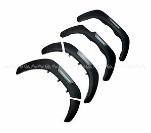 Ốp cua lốp Hilux trơn (nguyên bản 2021)