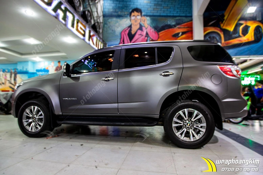 Dán đổi màu xám mờ Chevrolet Trailblazer - Ảnh 1