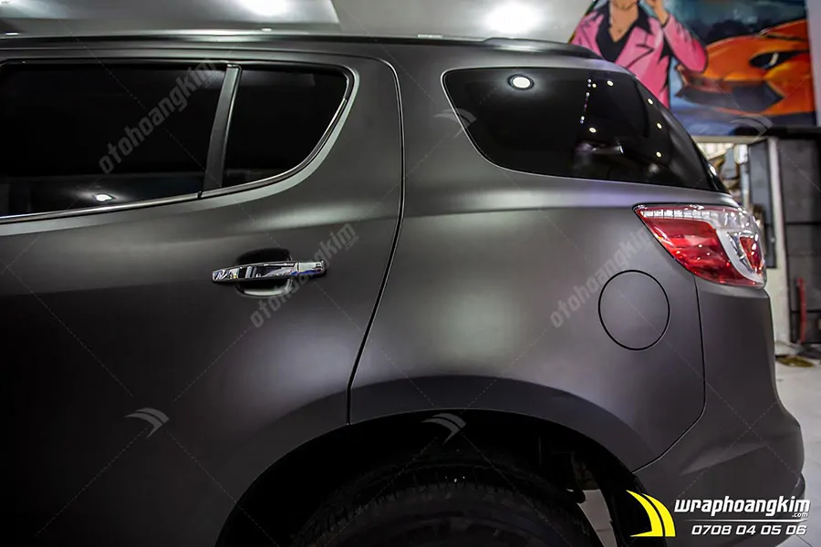 Dán đổi màu xám mờ Chevrolet Trailblazer - Ảnh 6