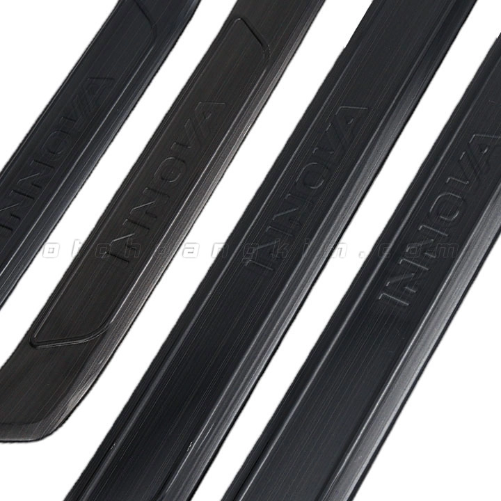 Nẹp bước chân ngoài Mitsubishi Outlander [2016-2020] titan