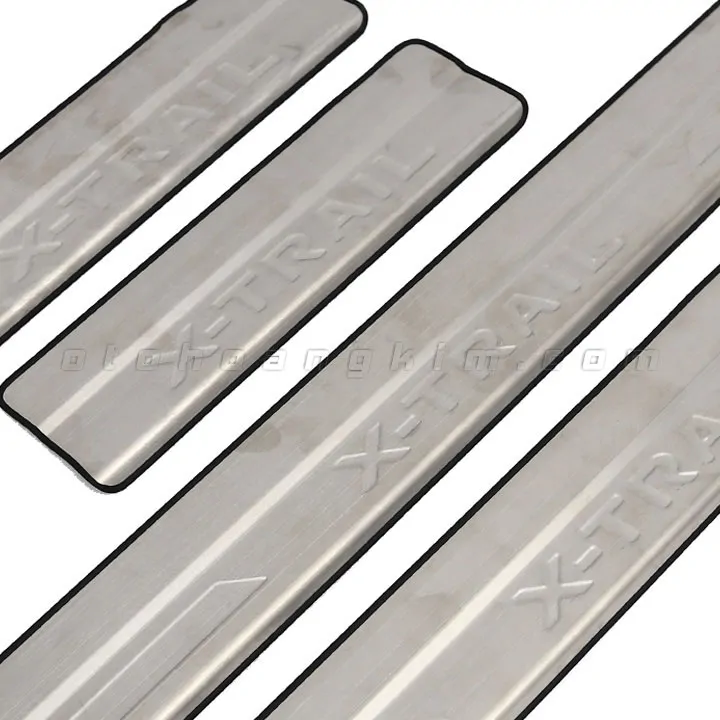 Nẹp bước chân ngoài Nissan Xtrail [2016-2020] - Ảnh 2