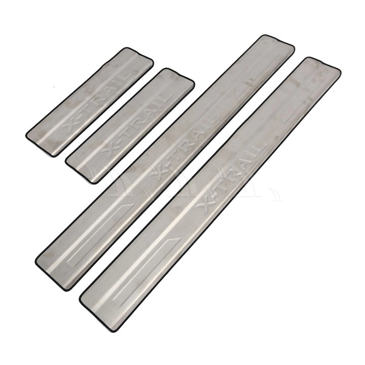 Nẹp bước chân ngoài Nissan Xtrail [2016-2020] - Ảnh 1