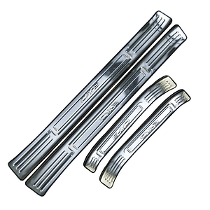 Nẹp Bước Chân Ngoài Mazda Cx3 Inox